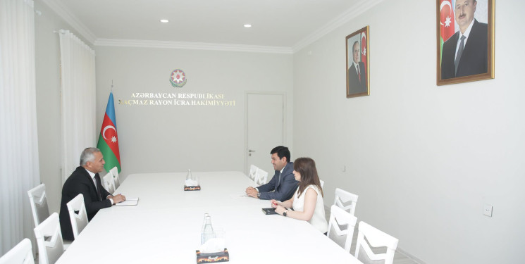 Mədəniyyət Mərkəzinin direktoru 50 illik yubileyi münasibətilə təltif edilib
